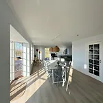 펜션 House With Great Sea View On Lilleo *