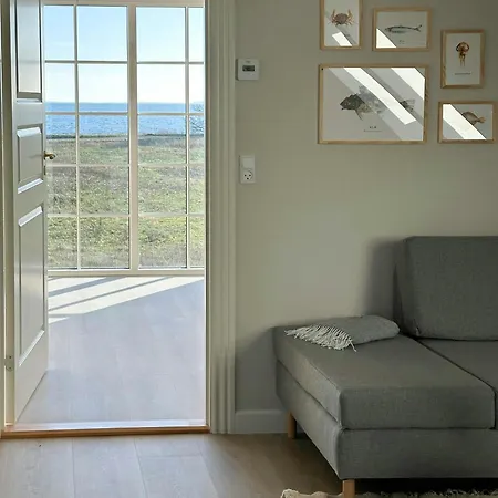 펜션 House With Great Sea View On Lilleo